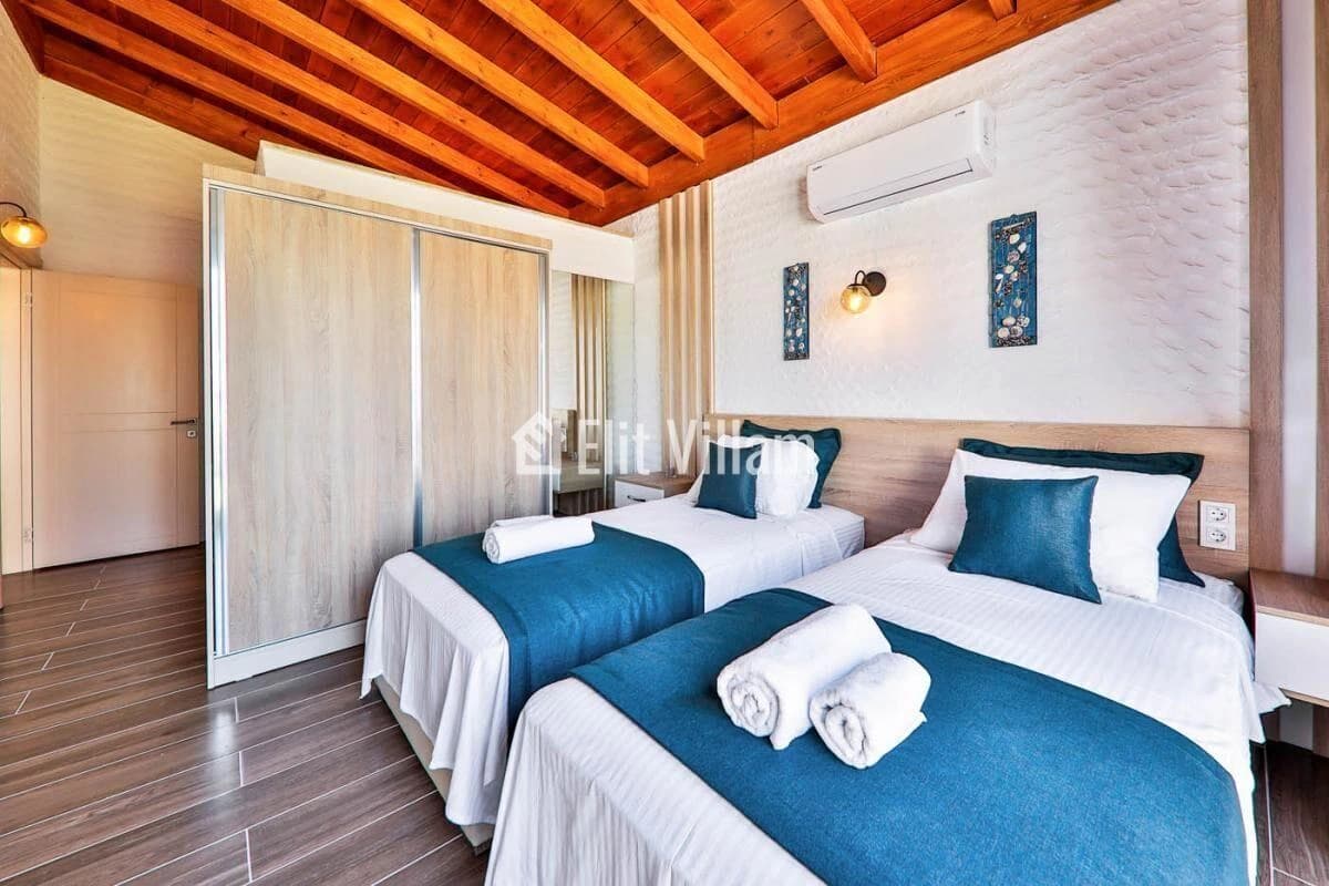 Schlafzimmer 2