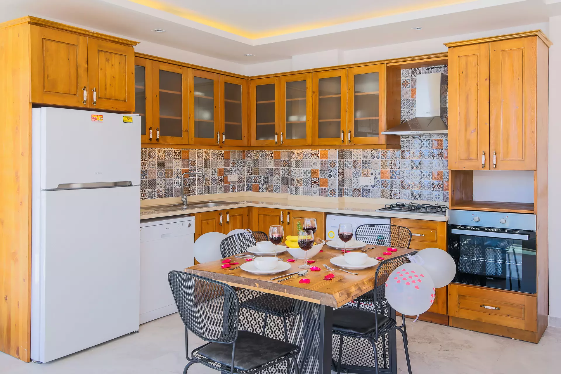 Secluded Sea‑View Family Escape image 4 of 27