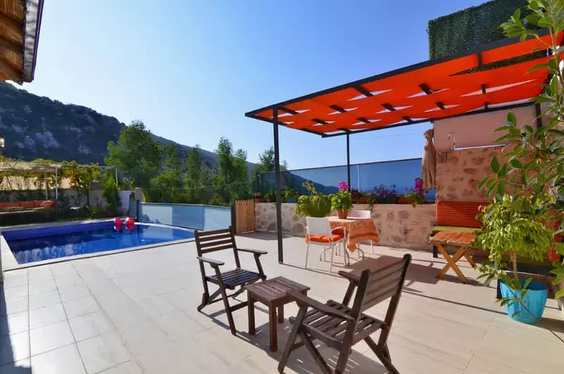 Budget Honeymoon Villa - Sheltered Pool with Jacuzzi in Islamlar image 4 of 36