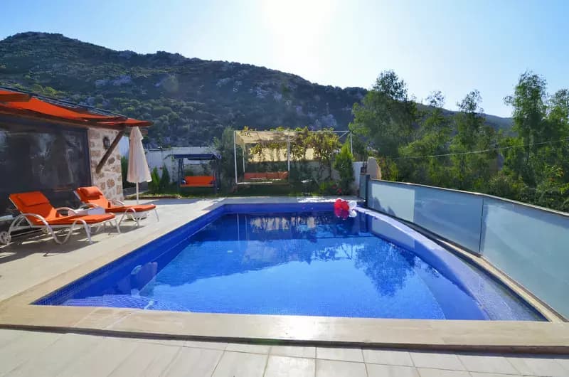 Budget Honeymoon Villa - Sheltered Pool with Jacuzzi in Islamlar image 4 of 36