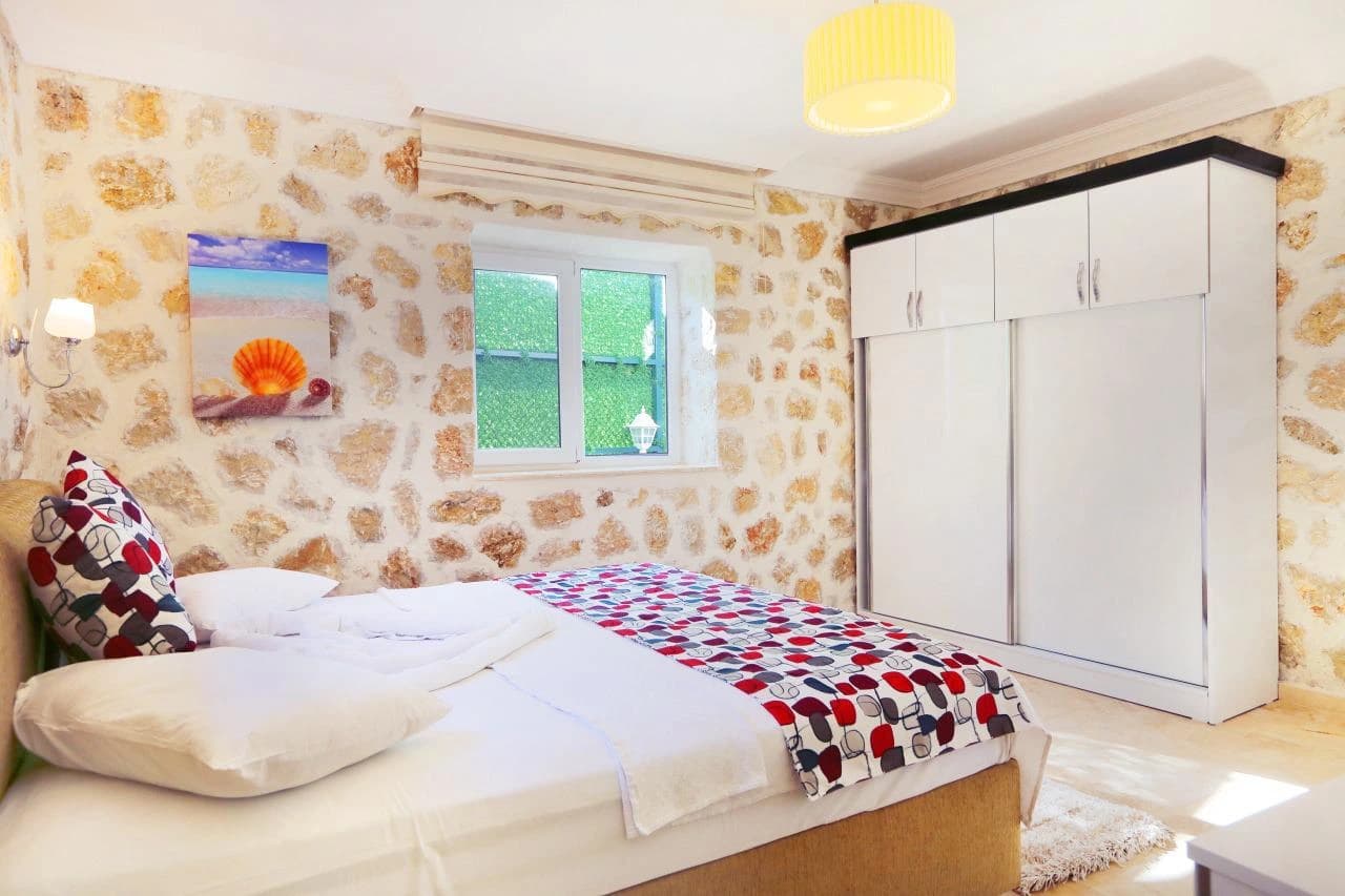 Schlafzimmer 2