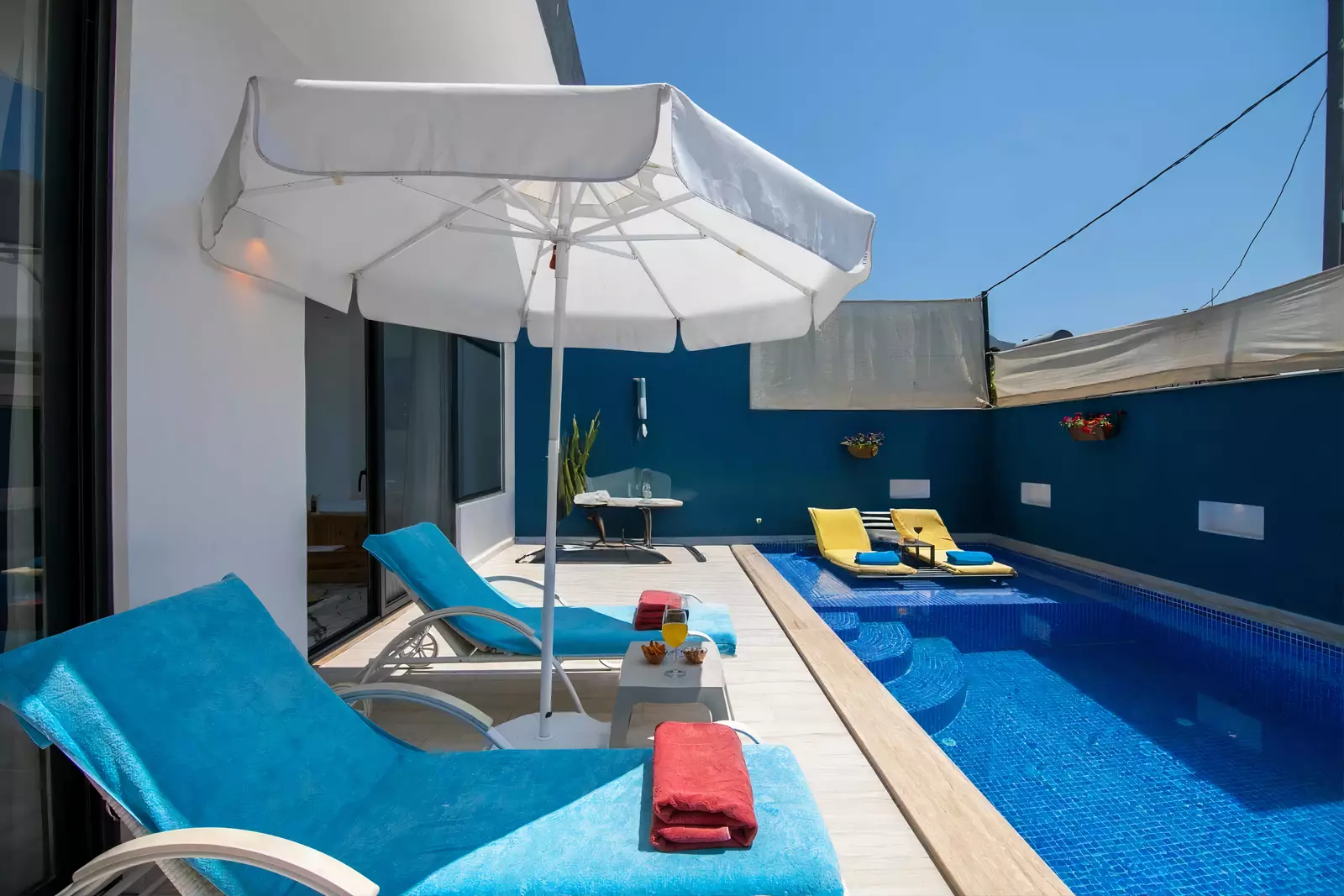 Honeymoon Villa with Jacuzzi - Fully Sheltered Pool & Foosball in Islamlar image 3 of 36