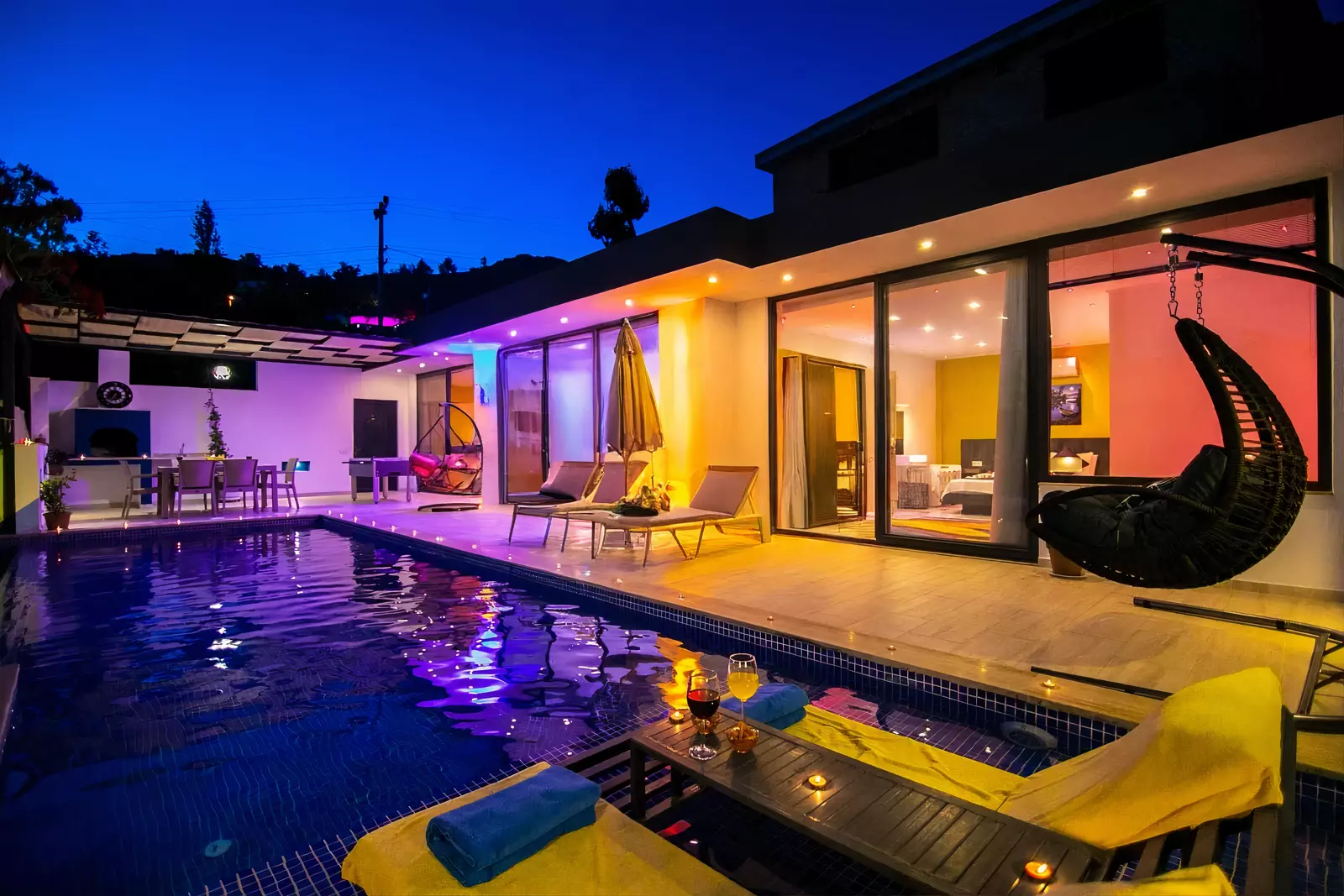 Honeymoon Villa with Jacuzzi - Fully Sheltered Pool & Foosball in Islamlar image 1 of 36