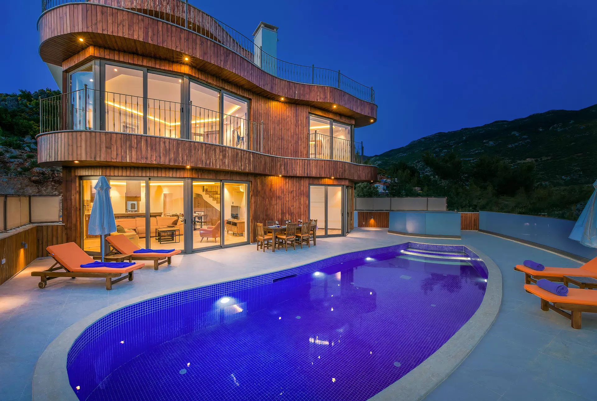 Luxury Valley‑View Escape in Islamlar image 1 of 38