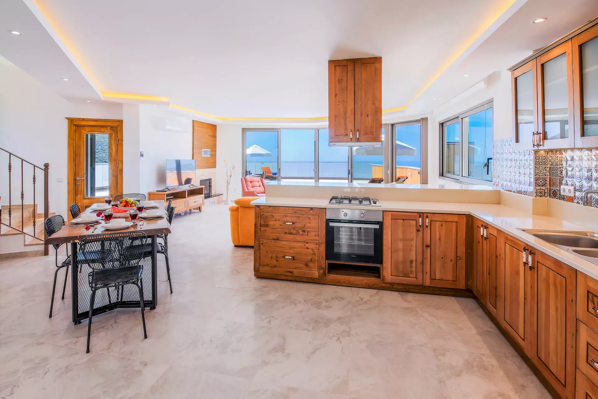 Luxury Valley‑View Escape in Islamlar image 3 of 38