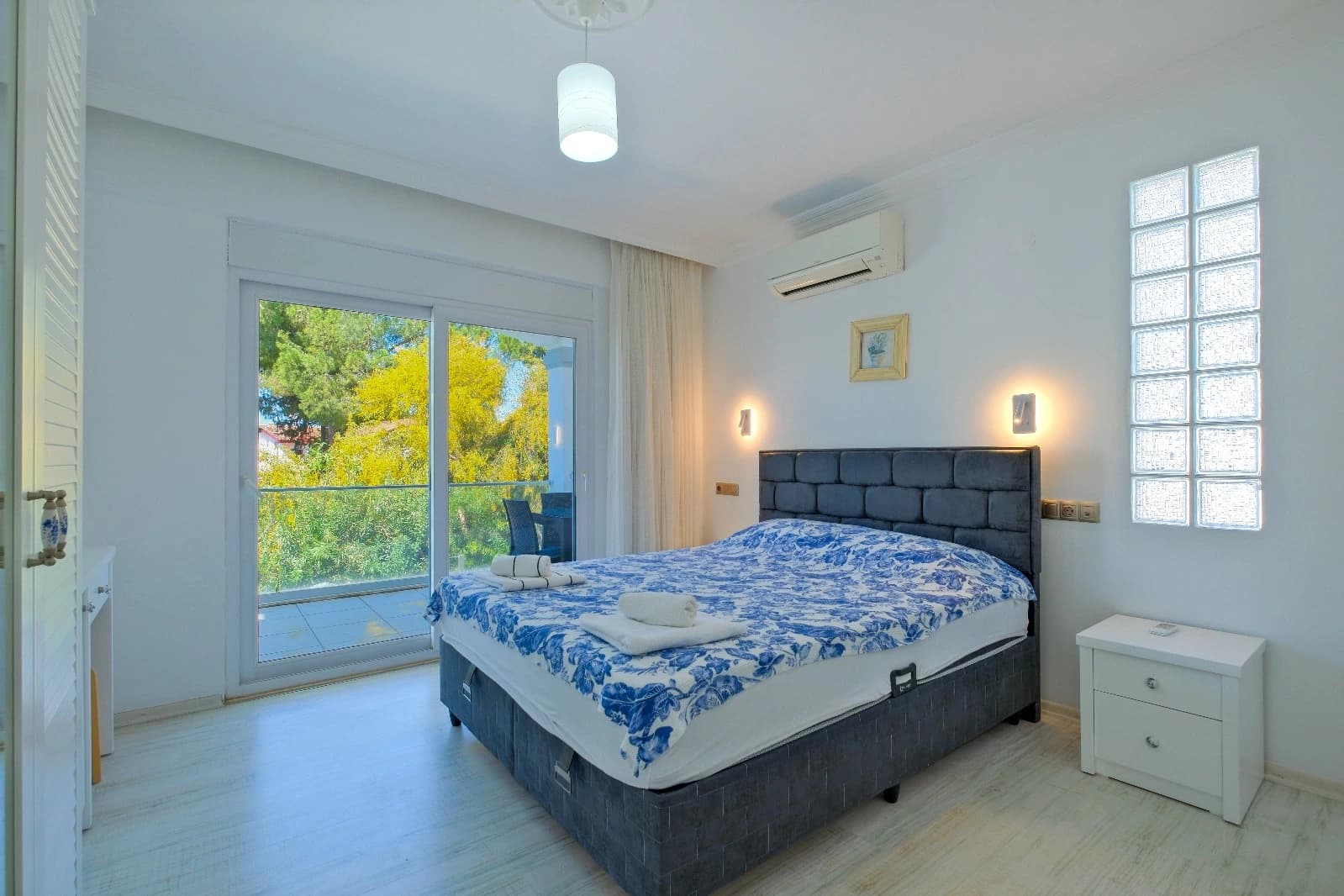 Schlafzimmer 2