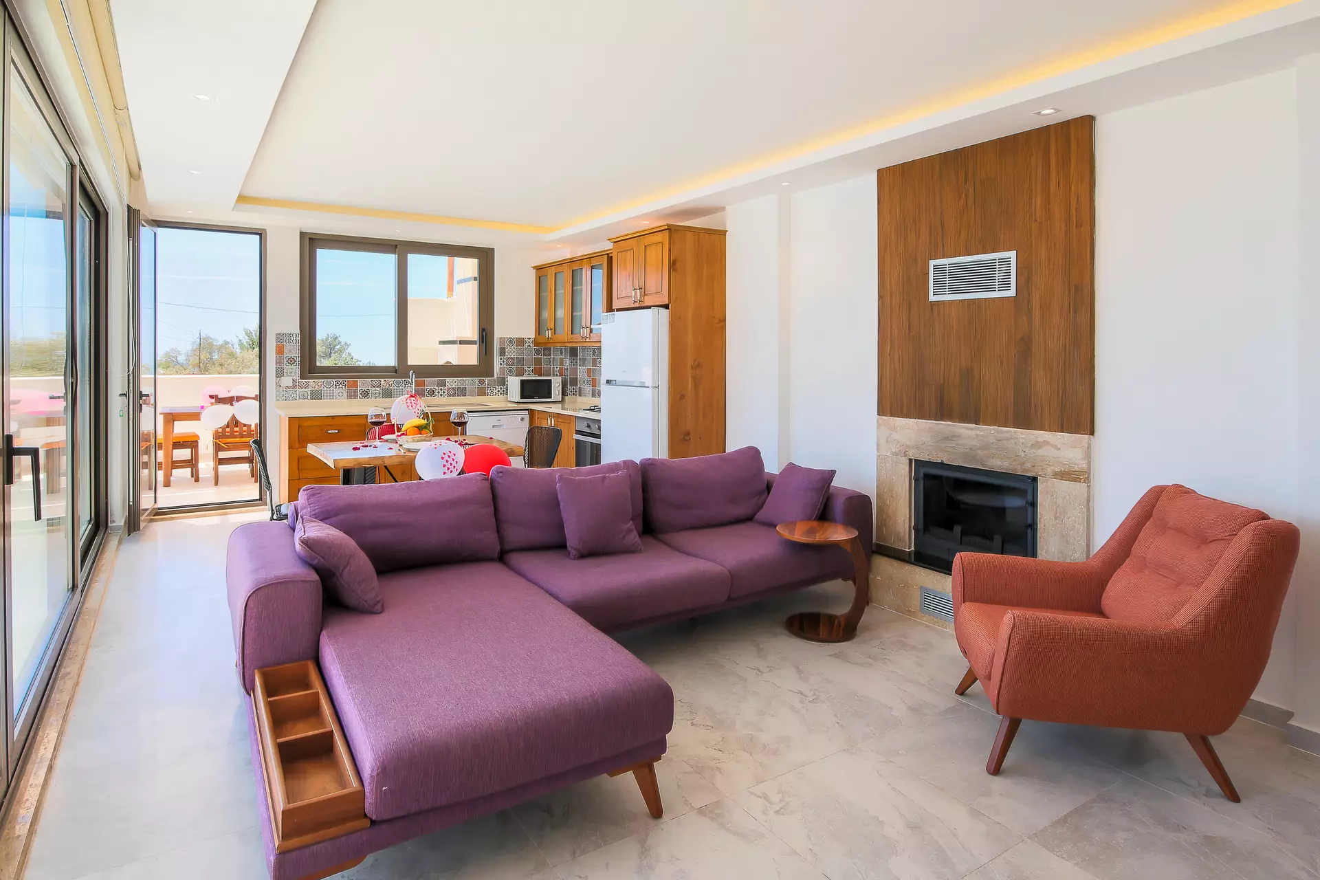 Secluded Sea‑View Honeymoon Escape image 3 of 25