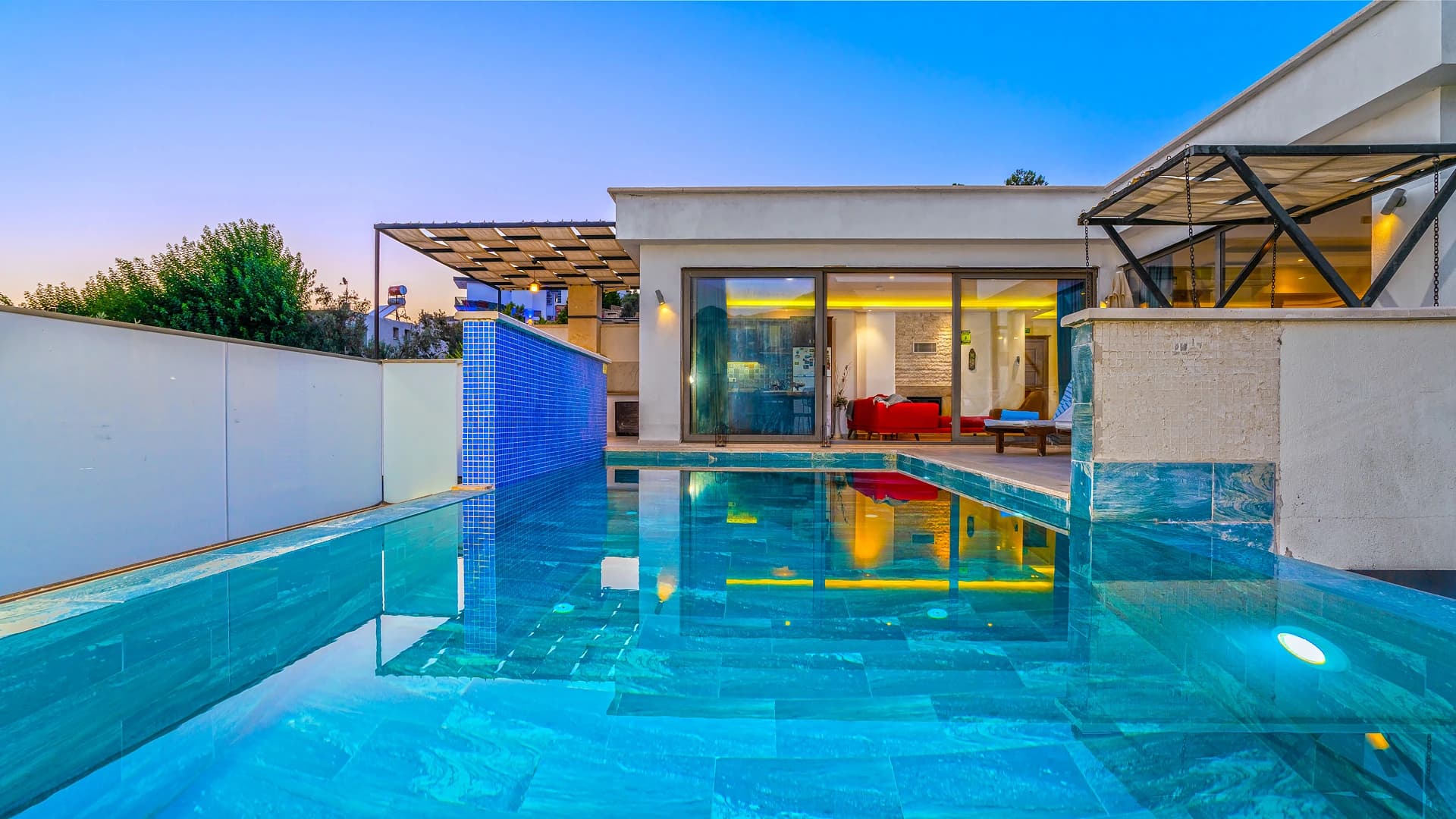 Villa Bella Collection