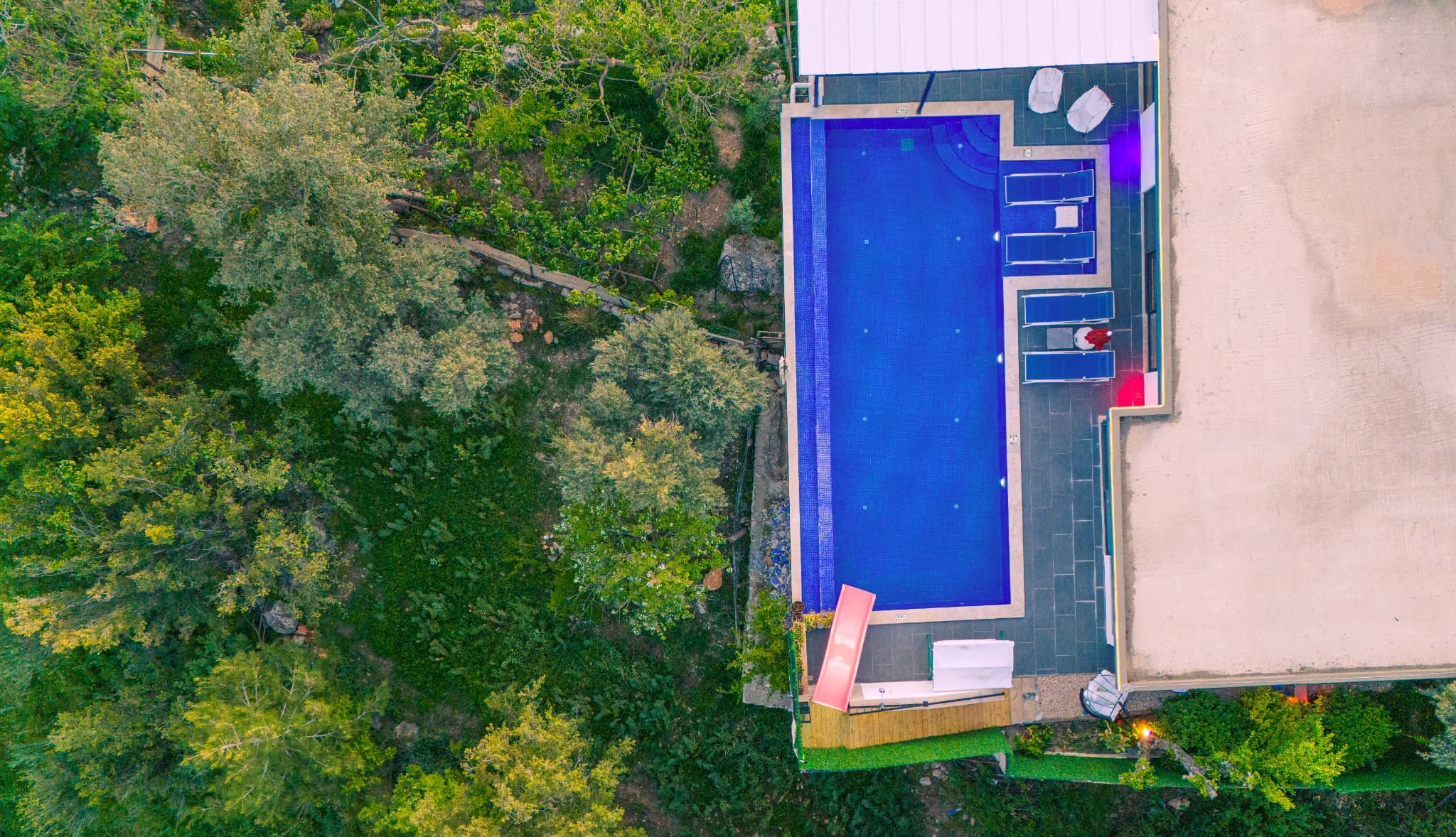 Honeymoon Villa with Jacuzzi - Fully Sheltered Pool & Nature View in Islamlar